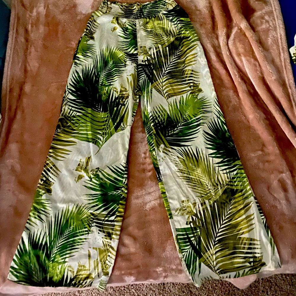Forever 21 set - Picture 2 of 4